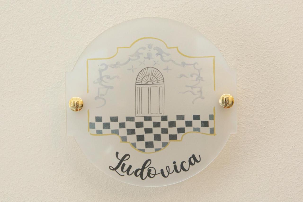 Interno Estense 753 Ferrara Luaran gambar