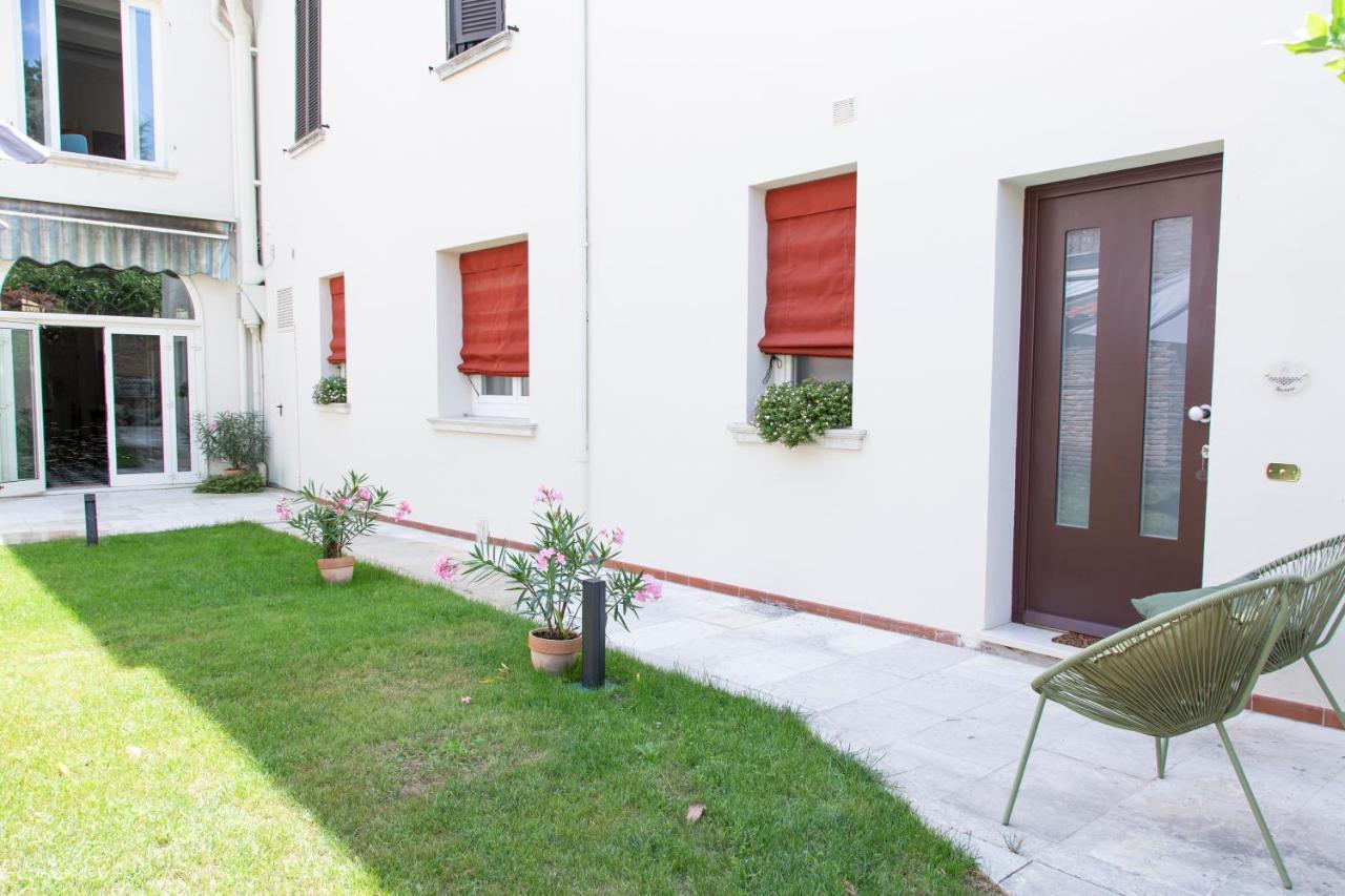 Interno Estense 753 Ferrara Luaran gambar
