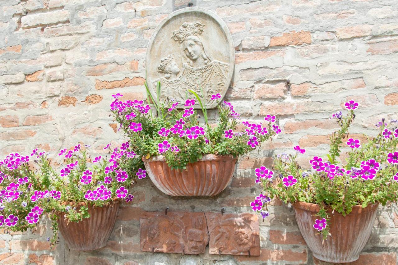 Interno Estense 753 Ferrara Luaran gambar